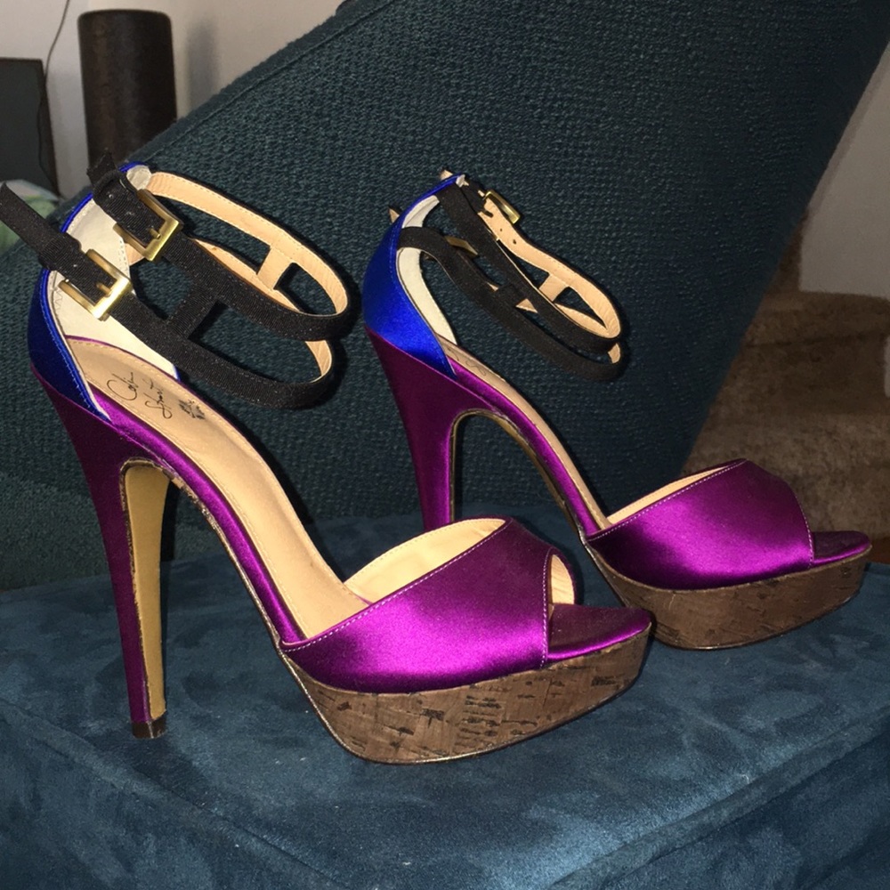 Colin Stuart 7.5 Blue/Magenta woodgrain platform